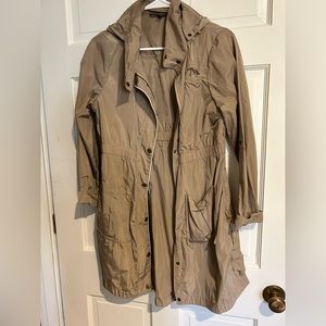 A Pea in the Pod Maternity Lightweight Jacket with cinched waist size Medium